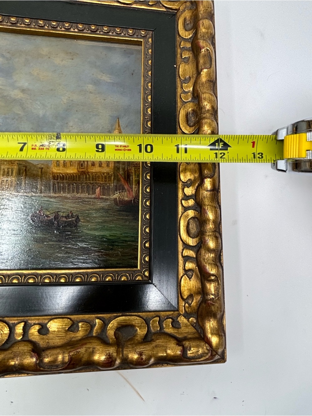 Antique Style Harbor Scene Painting sailboats And Figures Signed “Vichy” - Picture 7 of 8